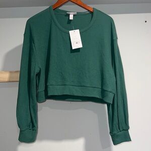 Green ballon sleeve sweater top‎ NWT
